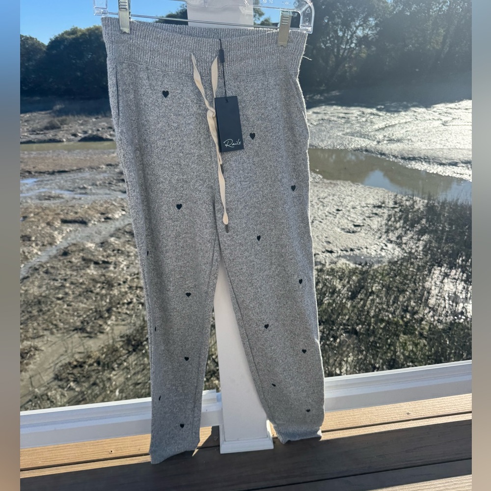 Rails Oakland Melange Gray Heart Joggers
